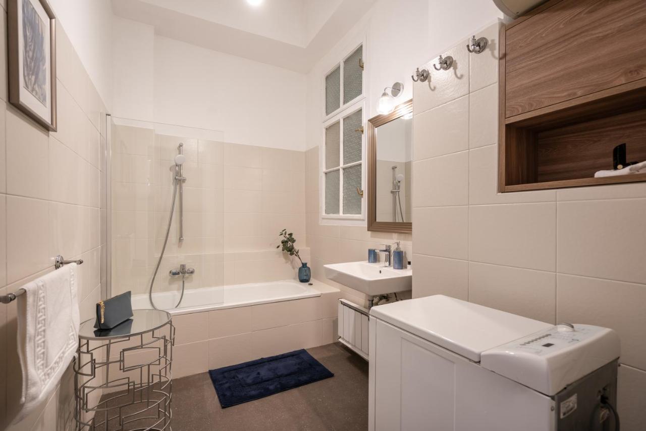 Stollar Apartment, Best Danube View Budapest Exterior photo